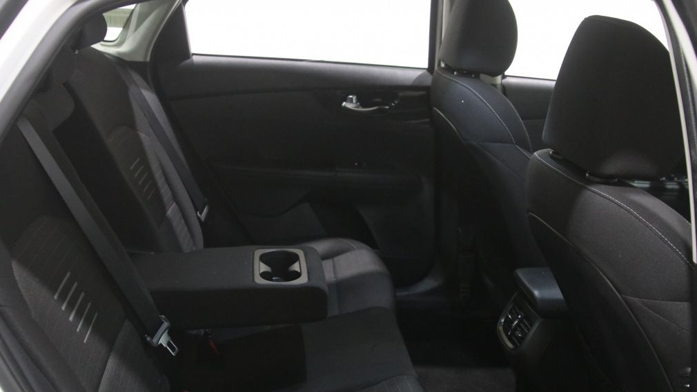 Kia Forte EX+ 2021 d&rsquo;occasion à vendre - 22