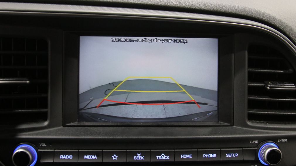 Hyundai Elantra Preferred 2019 d&rsquo;occasion à vendre - 17