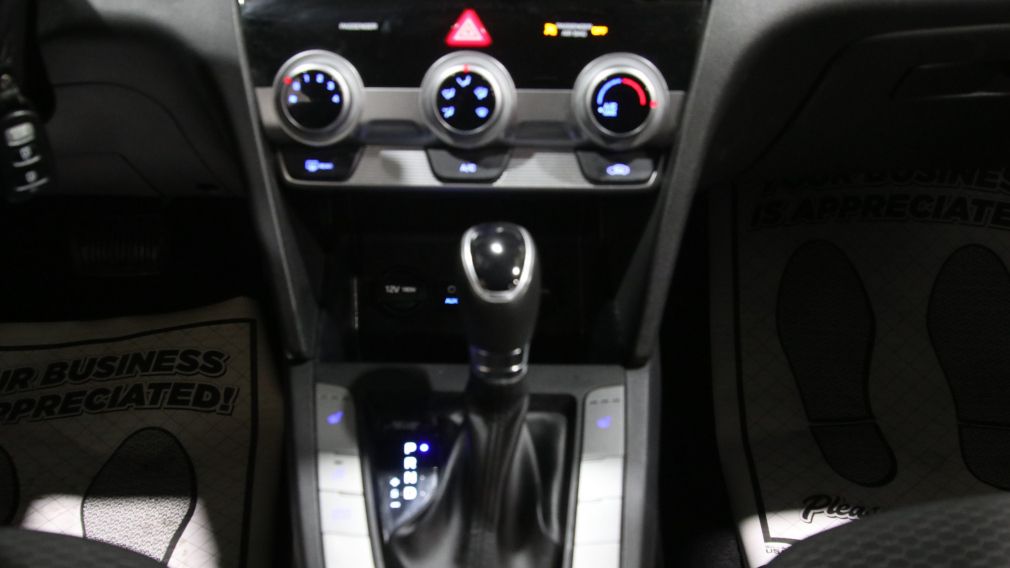 Hyundai Elantra Preferred 2019 d&rsquo;occasion à vendre - 16