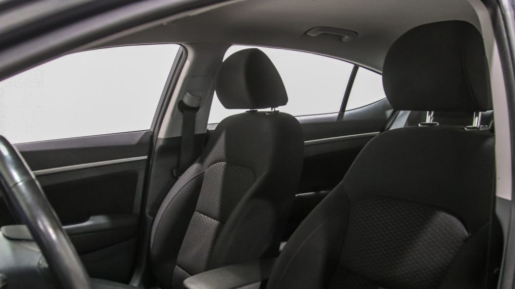 Hyundai Elantra Preferred 2019 d&rsquo;occasion à vendre - 10