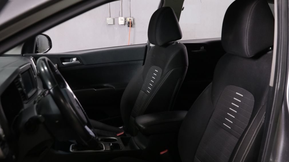 Ford Escape SEL Hybrid 2022 d&rsquo;occasion à vendre - 8