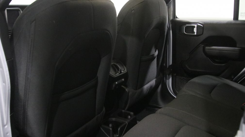 Jeep Wrangler Unlimited Willys 2022 d’occasion à vendre - 19