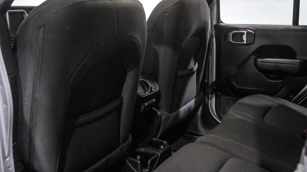 Jeep Wrangler Unlimited Willys 2022 d’occasion à vendre - 19