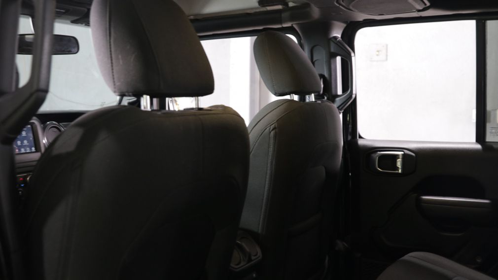 Jeep Gladiator Black Appearance 2021 d&rsquo;occasion à vendre - 19