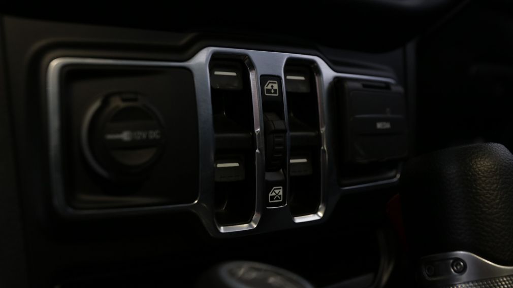 Jeep Gladiator Black Appearance 2021 d&rsquo;occasion à vendre - 9