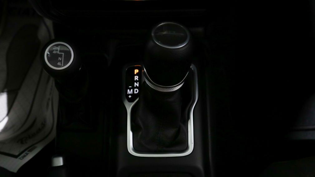 Jeep Gladiator Black Appearance 2021 d&rsquo;occasion à vendre - 17