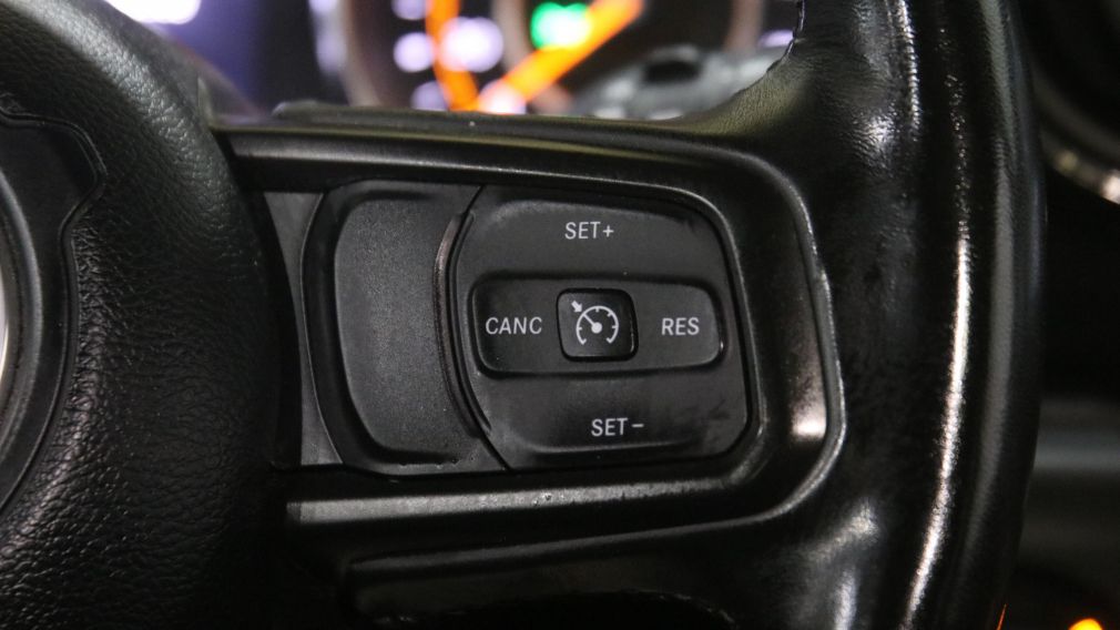 Jeep Wrangler Unlimited Sport Altitude 2022 d’occasion à vendre - 14