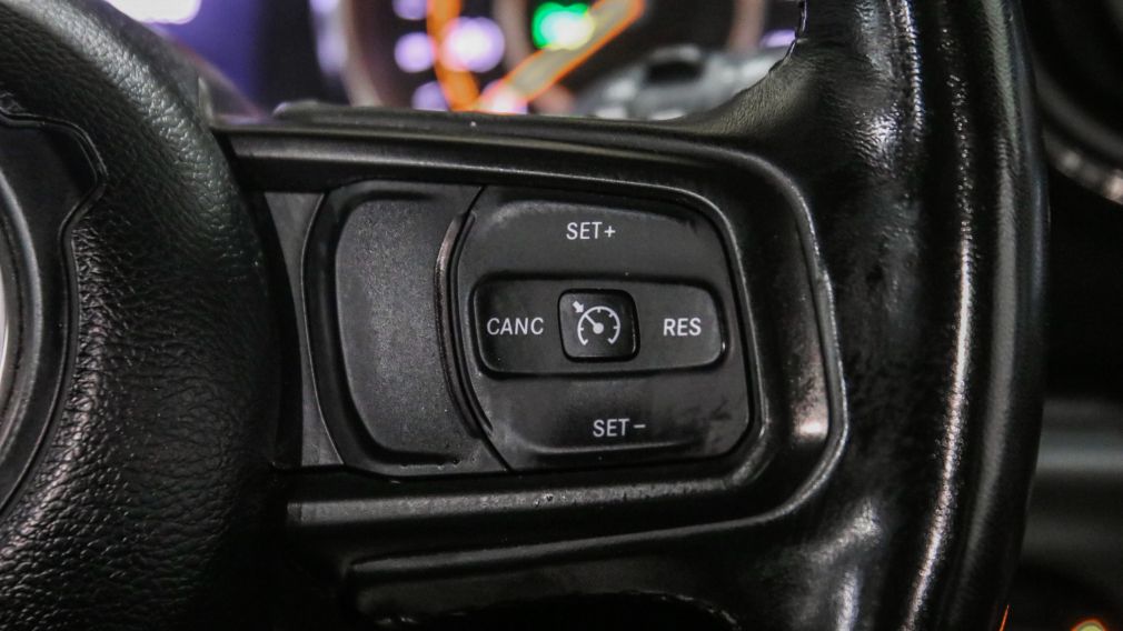 Jeep Wrangler Unlimited Sport Altitude 2022 d’occasion à vendre - 14