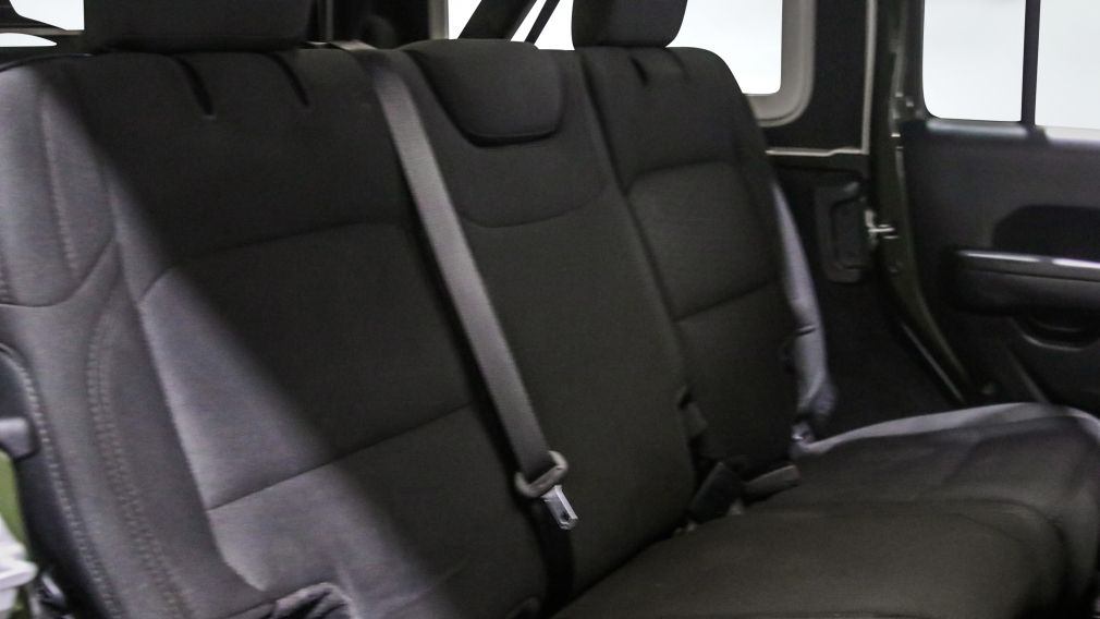 Jeep Wrangler Unlimited Sport Altitude 2022 d’occasion à vendre - 21