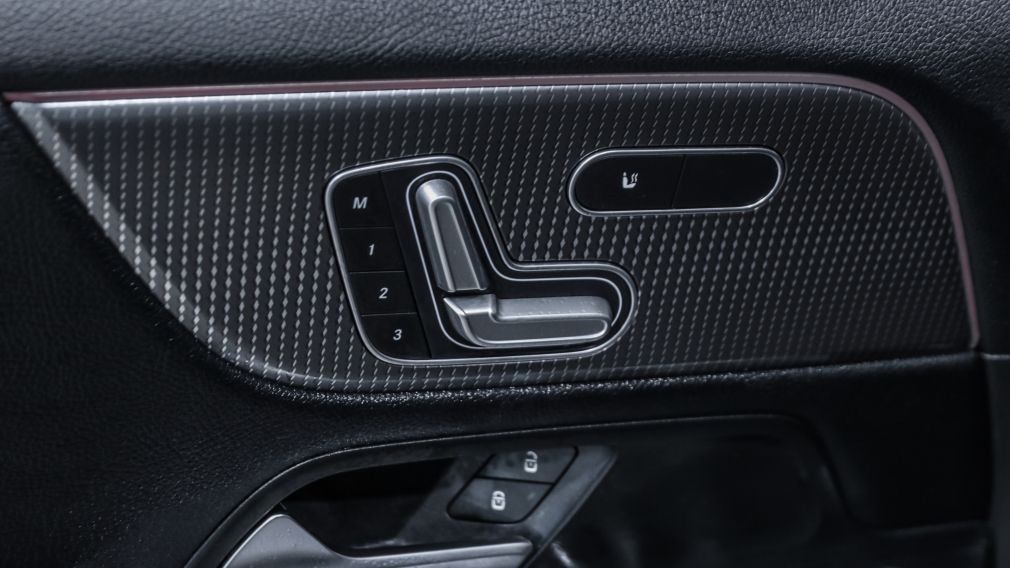 Mercedes Benz GLA GLA 250 2021 d&rsquo;occasion à vendre - 12