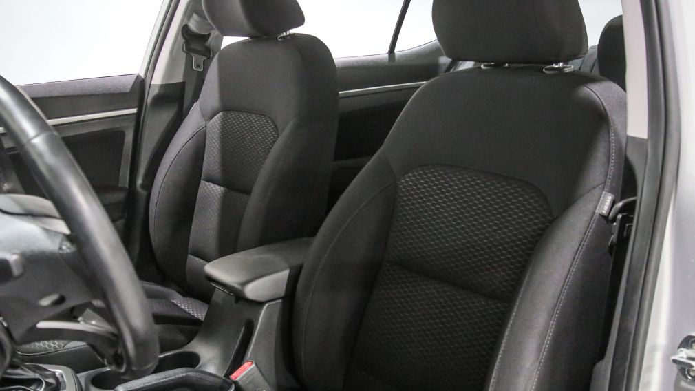 Hyundai Elantra Preferred 2019 d’occasion à vendre - 10
