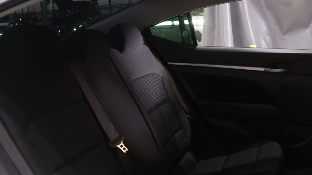 Hyundai Elantra Preferred 2020 d&rsquo;occasion à vendre - 19