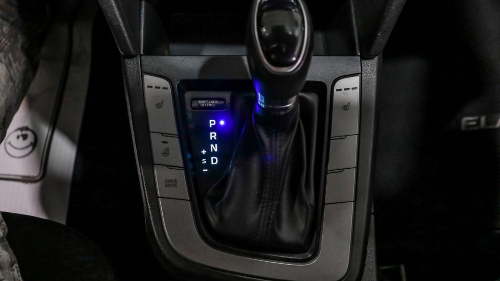 Hyundai Elantra Preferred 2020 d&rsquo;occasion à vendre - 15