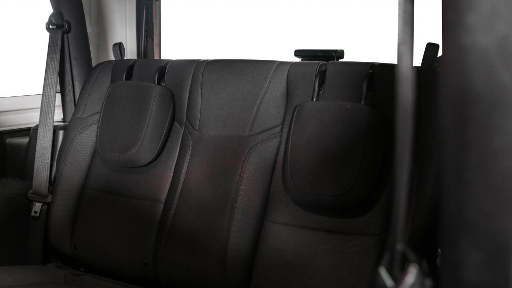 Jeep Wrangler Sport 2019 d&rsquo;occasion à vendre - 17