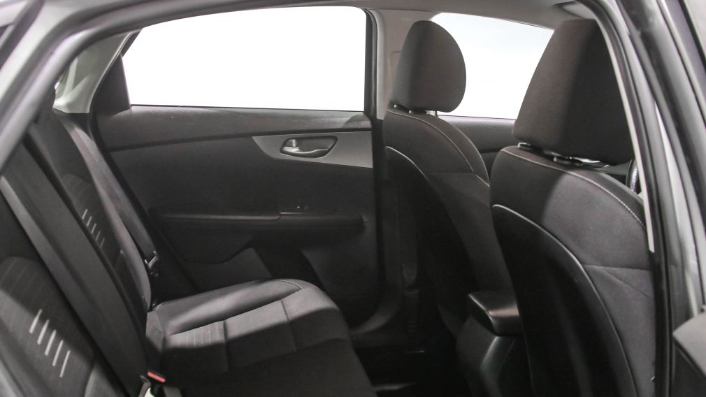 Kia Forte LX 2021 d&rsquo;occasion à vendre - 22