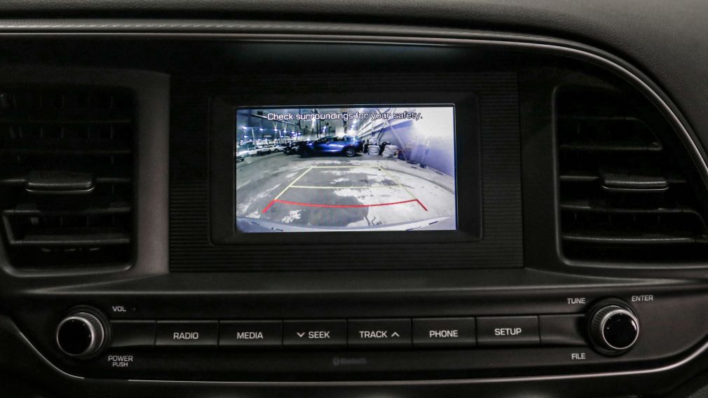 Hyundai Elantra Essential 2020 d&rsquo;occasion à vendre - 13