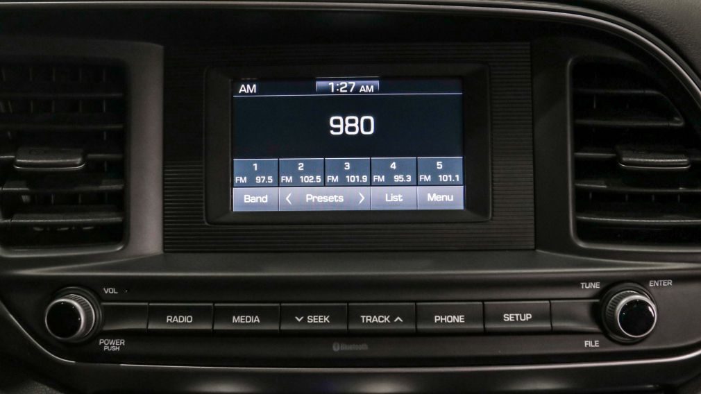 Hyundai Elantra Essential 2020 d&rsquo;occasion à vendre - 14