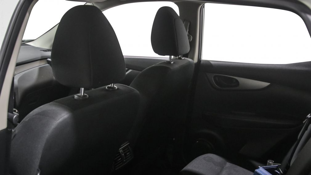 Nissan Qashqai S 2023 d&rsquo;occasion à vendre - 18