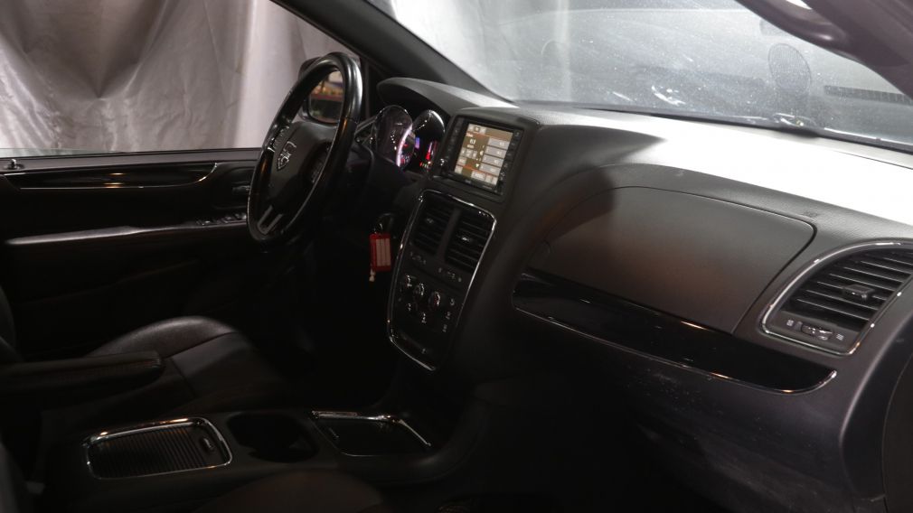 Dodge GR Caravan Premium Plus 2020 d&rsquo;occasion à vendre - 22