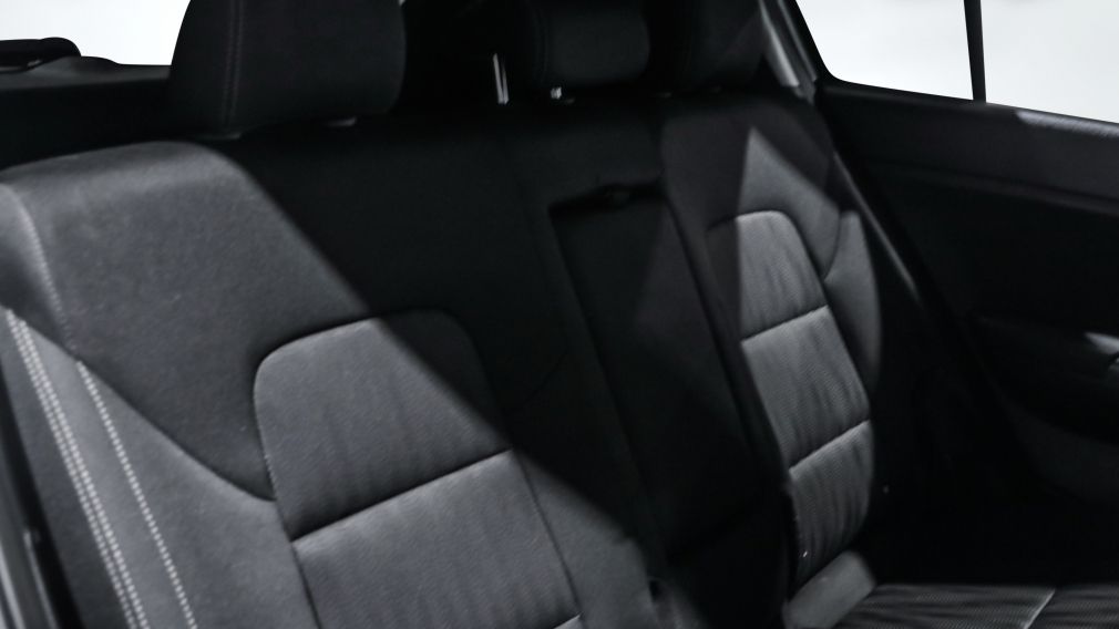 Kia Sportage LX 2022 d&rsquo;occasion à vendre - 19