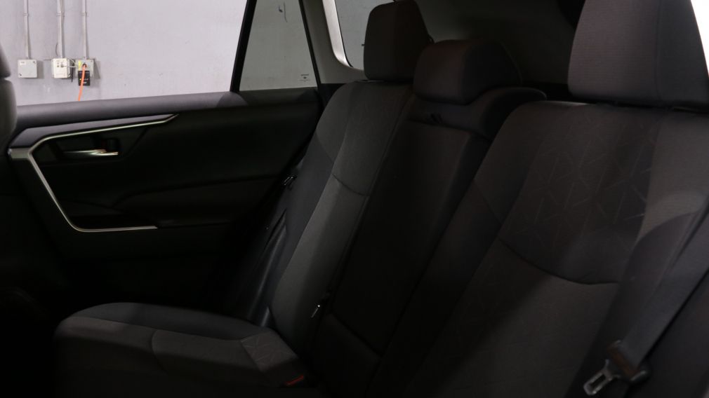 Toyota Rav 4 XLE 2021 d&rsquo;occasion à vendre - 20