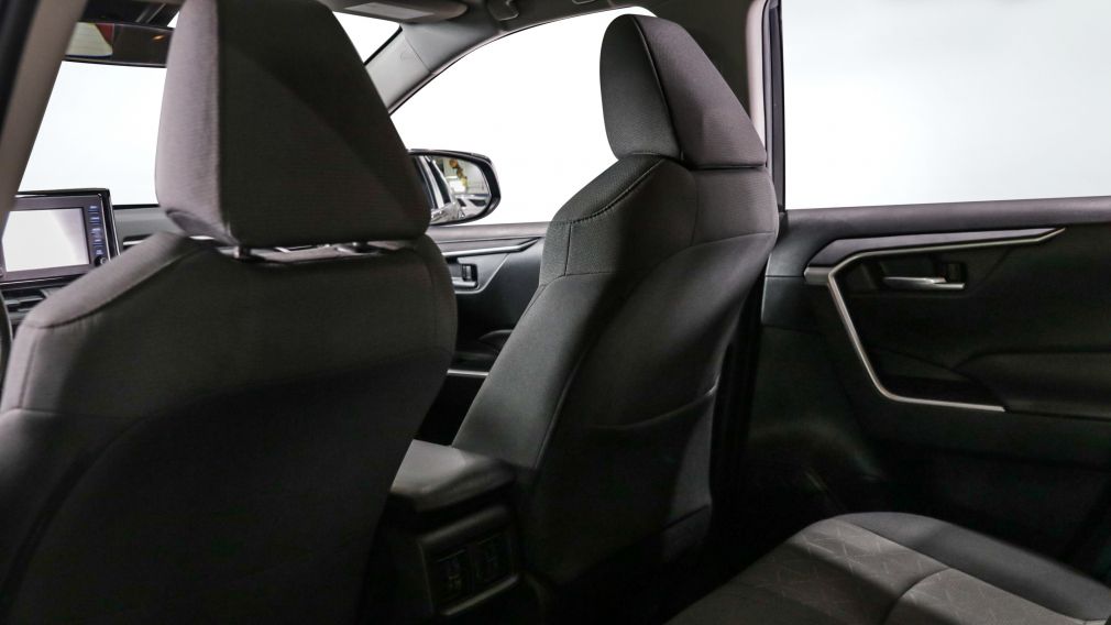 Toyota Rav 4 XLE 2021 d&rsquo;occasion à vendre - 21