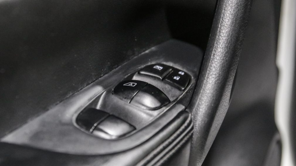 Nissan Rogue SV 2020 d&rsquo;occasion à vendre - 11