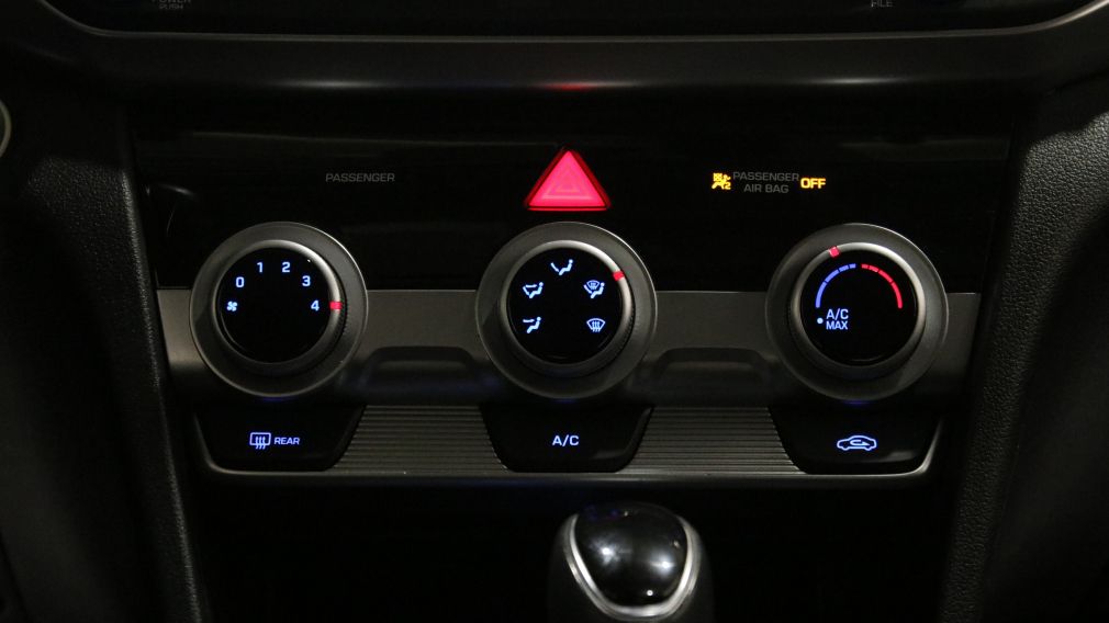 Hyundai Elantra Preferred w/Sun & Safety Package 2020 d’occasion à vendre - 19