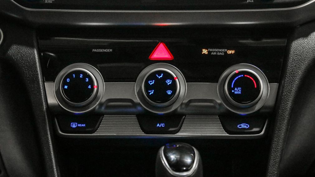 Hyundai Elantra Preferred w/Sun & Safety Package 2020 d&rsquo;occasion à vendre - 18