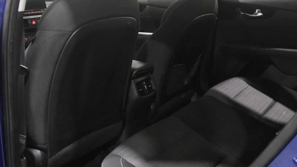 Kia Forte EX 2020 d&rsquo;occasion à vendre - 19