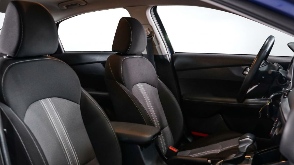 Kia Forte EX 2023 d&rsquo;occasion à vendre - 21