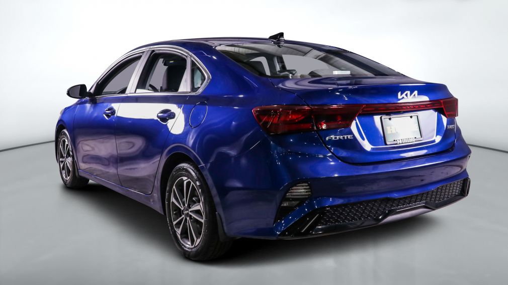 Kia Forte EX 2023 d&rsquo;occasion à vendre - 4