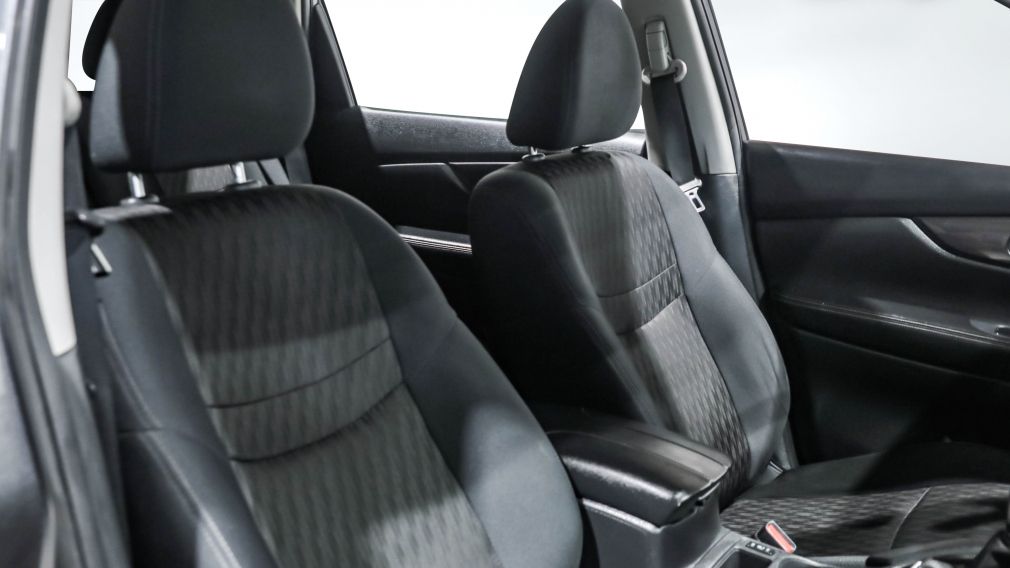 Nissan Rogue S 2019 d&rsquo;occasion à vendre - 21