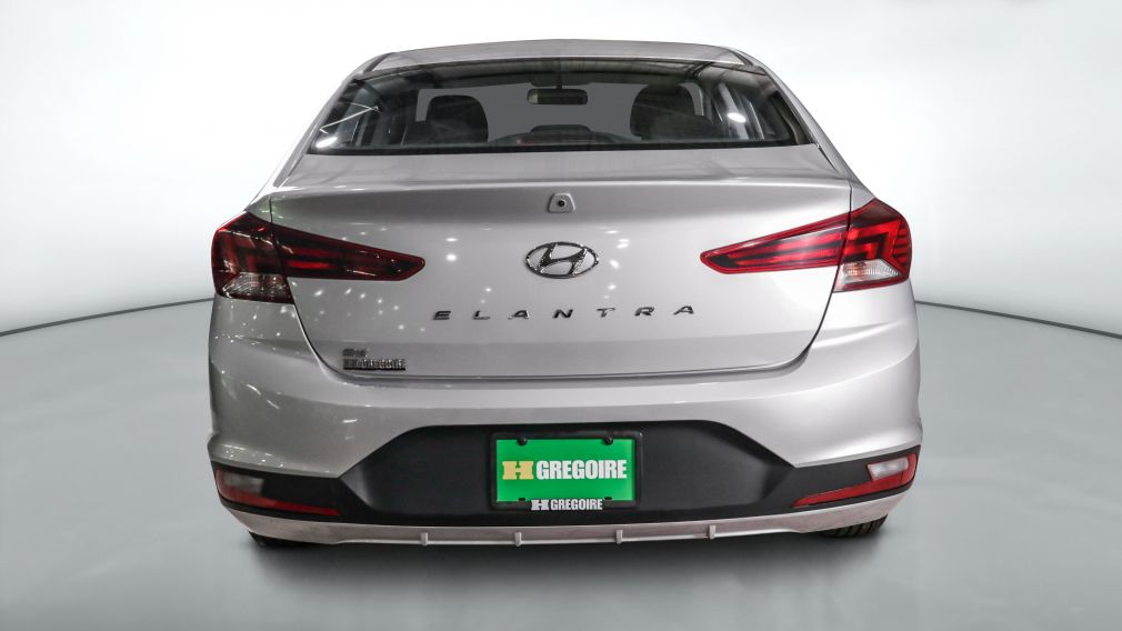 Hyundai Elantra Essential 2019 d&rsquo;occasion à vendre - 5