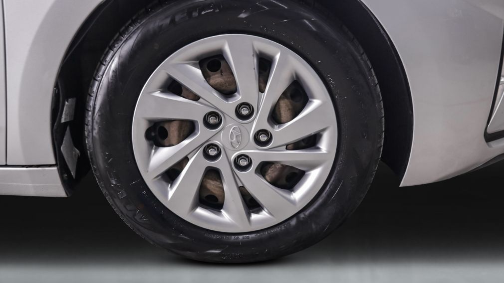 Hyundai Elantra Essential 2019 d&rsquo;occasion à vendre - 23