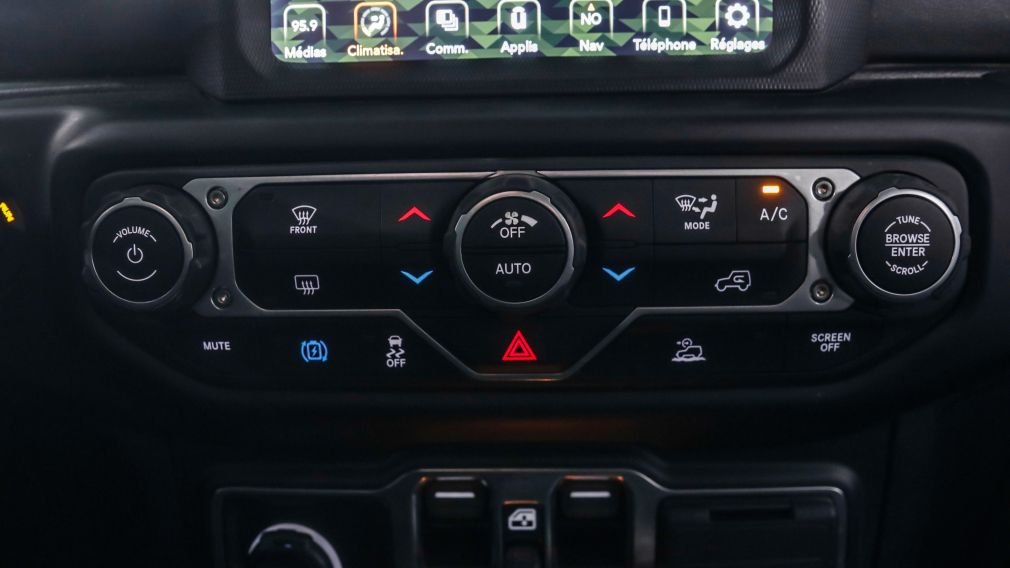 Jeep Wrangler Unlimited Sahara 2021 d&rsquo;occasion à vendre - 12