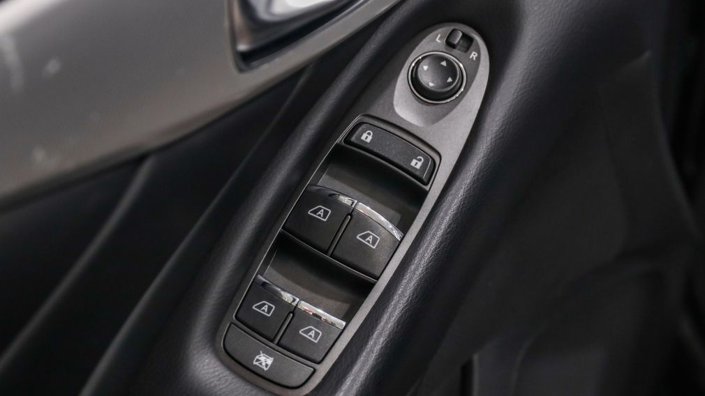 Infiniti Q50 LUXE 2021 d&rsquo;occasion à vendre - 9