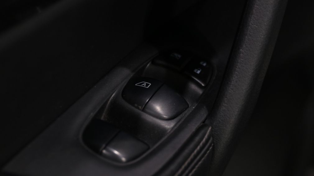 Nissan Rogue SV 2019 d&rsquo;occasion à vendre - 9