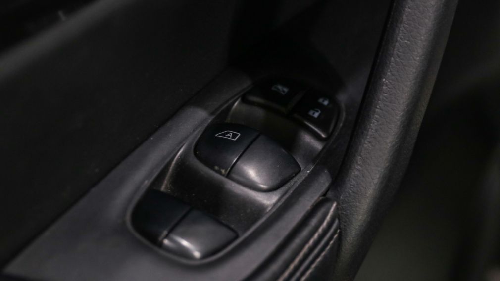 Nissan Rogue SV 2019 d&rsquo;occasion à vendre - 9