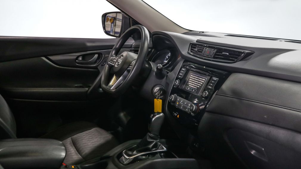 Nissan Rogue SV 2019 d&rsquo;occasion à vendre - 22