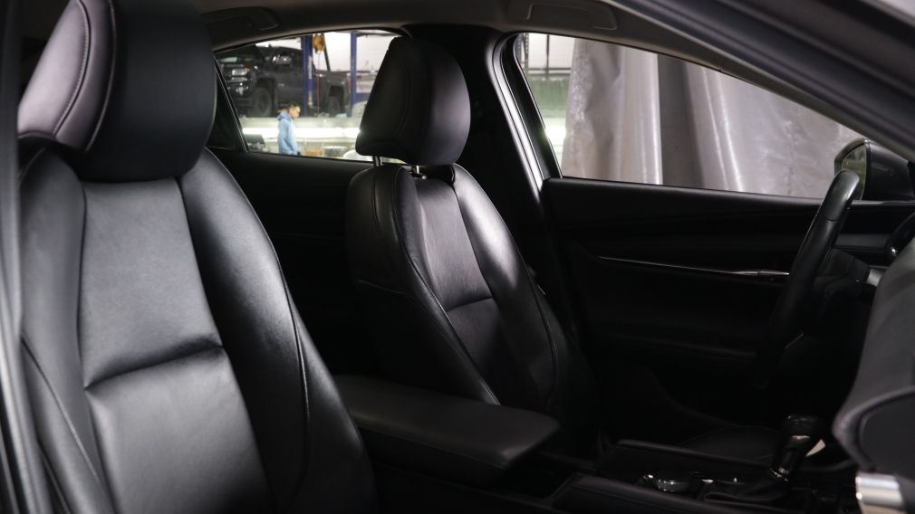 Mazda 3 GT 2021 d&rsquo;occasion à vendre - 25