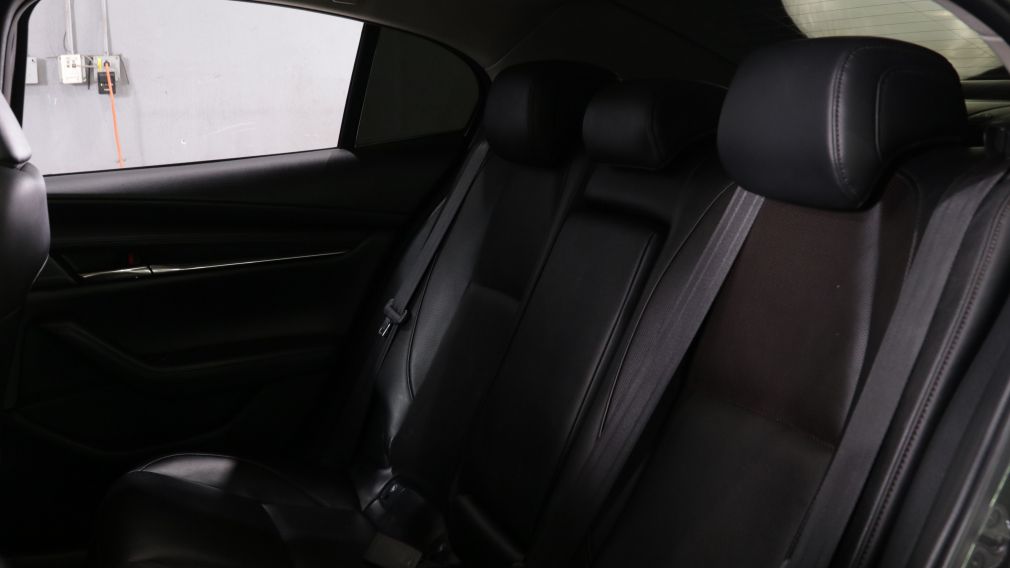 Mazda 3 GT 2021 d&rsquo;occasion à vendre - 21