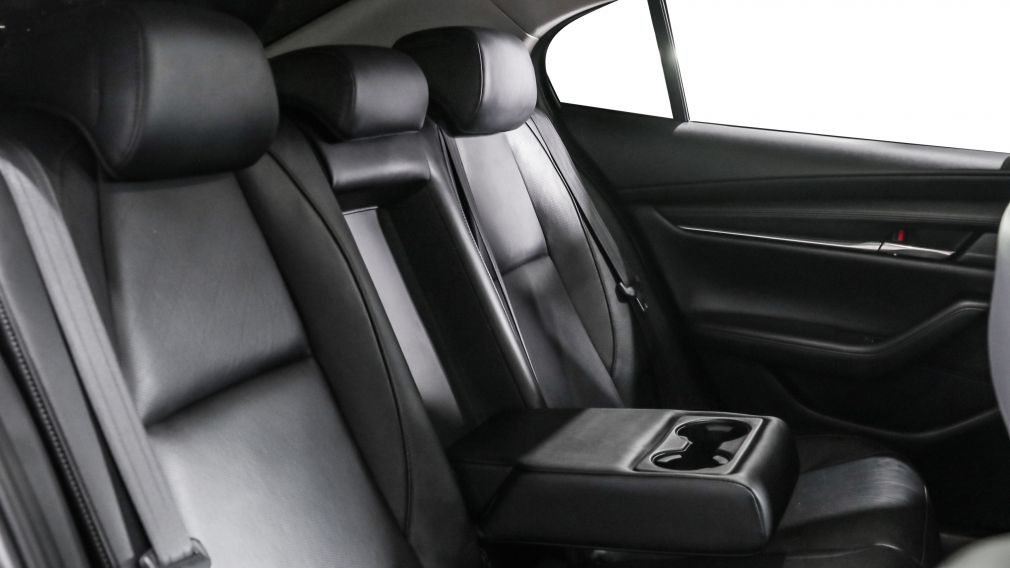 Mazda 3 GT 2021 d&rsquo;occasion à vendre - 23