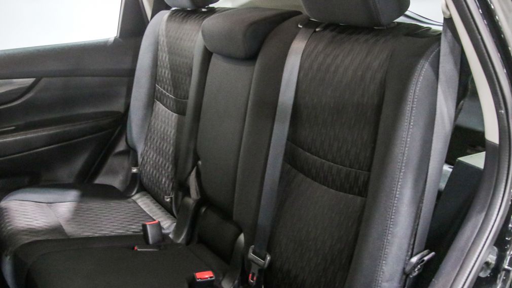 Nissan Rogue S 2018 d’occasion à vendre - 19