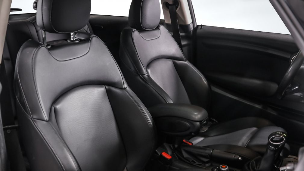 Mini Cooper Cooper 2019 d&rsquo;occasion à vendre - 24