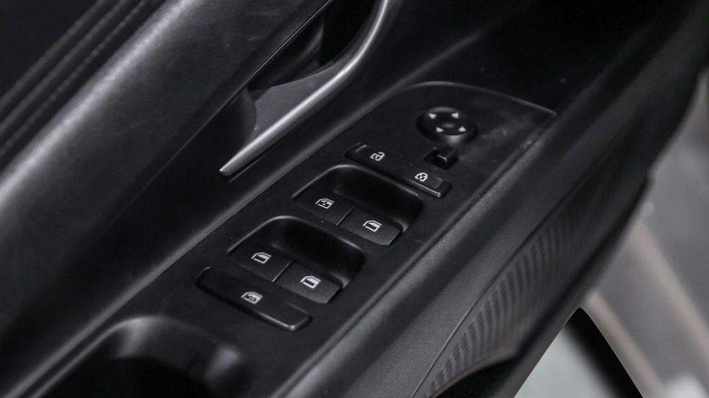 Hyundai Elantra Preferred 2022 d&rsquo;occasion à vendre - 9