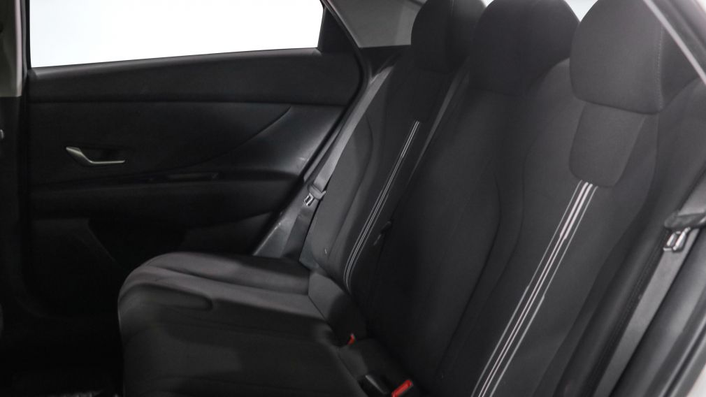 Hyundai Elantra Preferred 2022 d&rsquo;occasion à vendre - 19