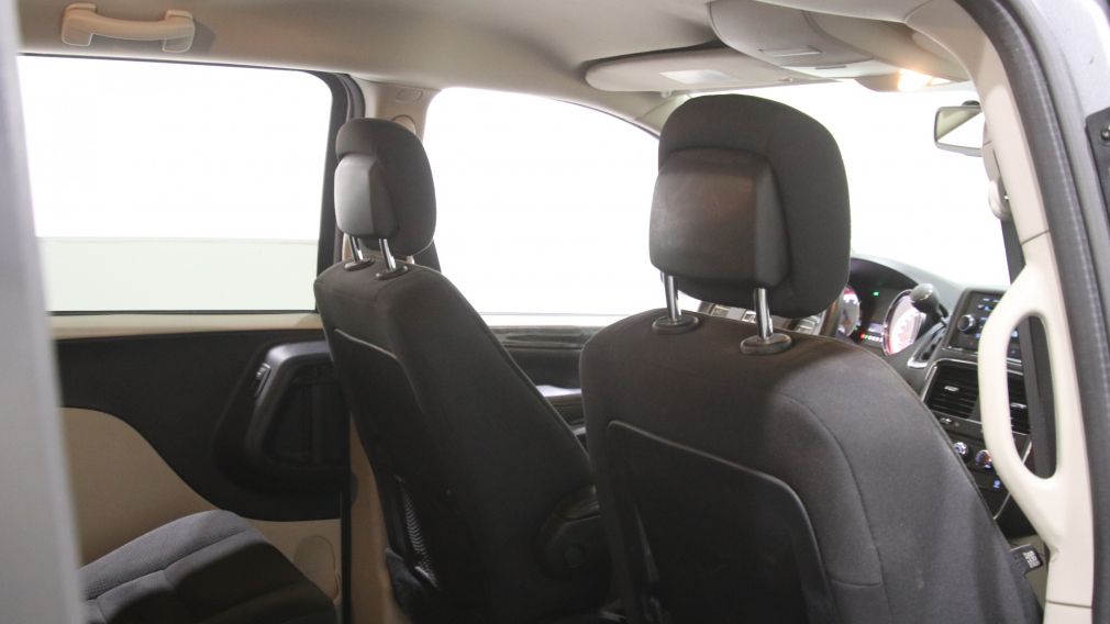 Dodge GR Caravan SXT 2019 d&rsquo;occasion à vendre - 19