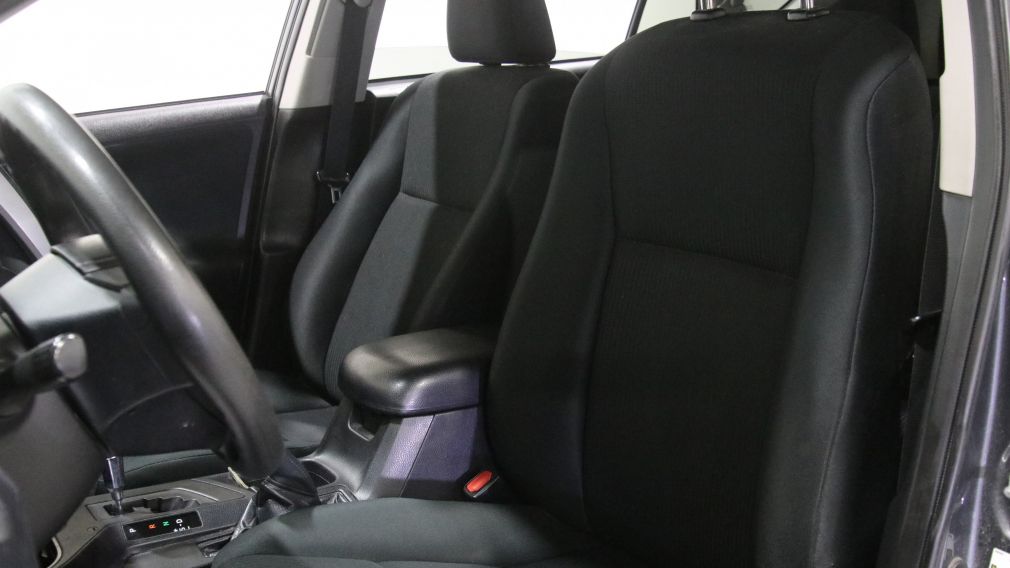 Toyota Rav 4 LE 2018 d&rsquo;occasion à vendre - 10