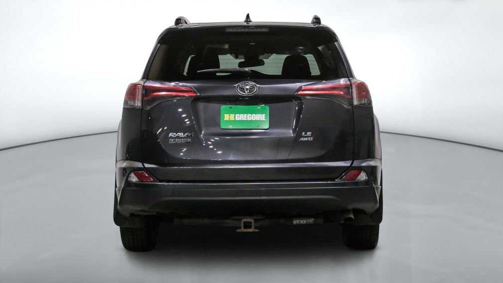 Toyota Rav 4 LE 2018 d&rsquo;occasion à vendre - 6